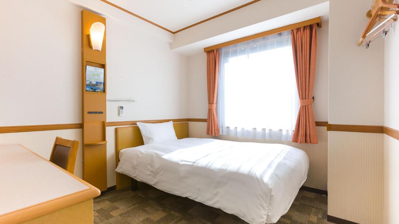 Toyoko Inn Tokyo Monzen-Nakacho Eitaibashi Екстериор снимка