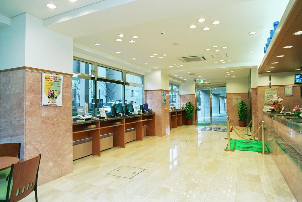 Toyoko Inn Tokyo Monzen-Nakacho Eitaibashi Екстериор снимка