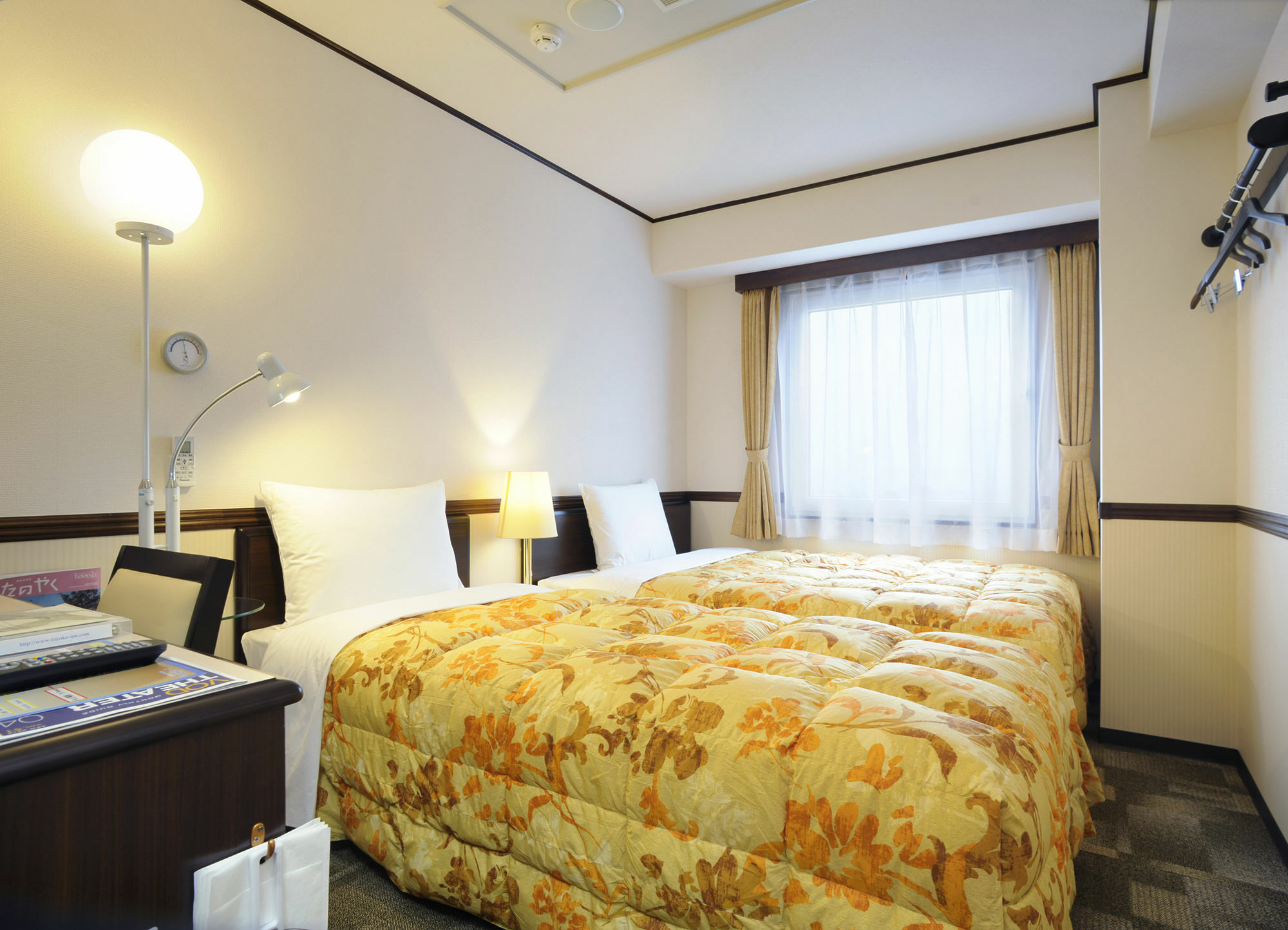 Toyoko Inn Tokyo Monzen-Nakacho Eitaibashi Екстериор снимка