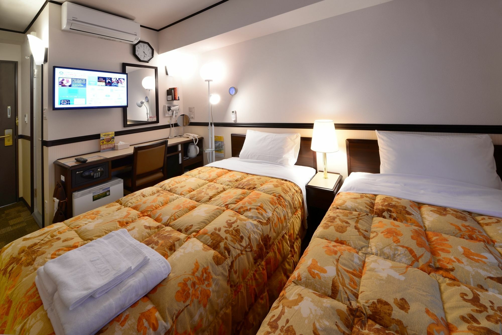 Toyoko Inn Tokyo Monzen-Nakacho Eitaibashi Екстериор снимка